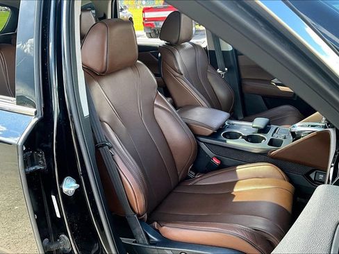 Used 2022 Acura MDX SH-AWD w/ Advance Package image 7
