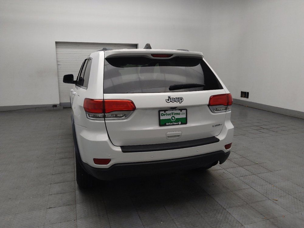 Used 2019 Jeep Grand Cherokee Laredo RWD image 6