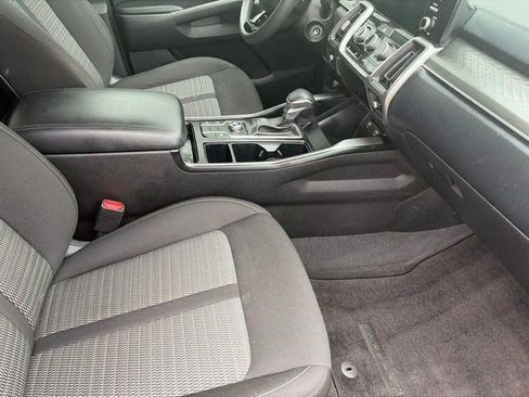 Used 2021 Kia Sorento LX FWD image 38
