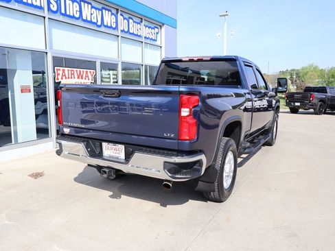 Certified 2022 Chevrolet Silverado 3500 LTZ w/ Gooseneck/5TH Wheel Package AWD/4WD image 3