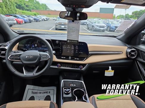 New 2026 Chevrolet Equinox ACTIV AWD/4WD image 10