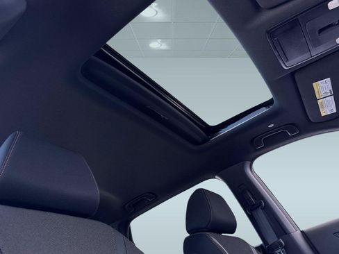 Used 2025 Honda CR-V Sport image 24