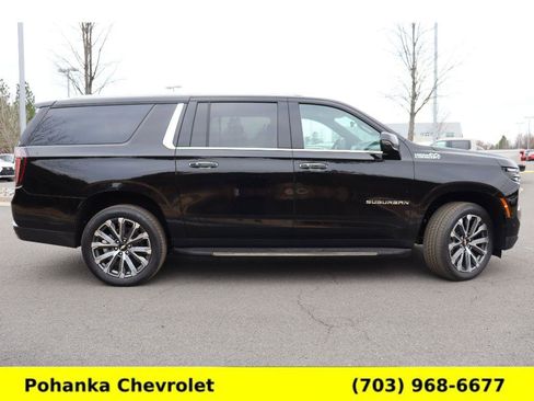 New 2026 Chevrolet Suburban High Country image 8