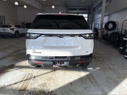 Used 2021 Chevrolet Traverse Premier w/ Redline Edition image 4