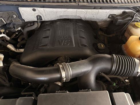 Used 2017 Ford Expedition EL XLT w/ Equipment Group 202A image 22