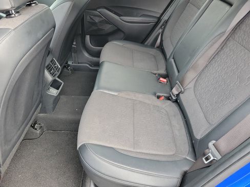 Used 2025 Kia Seltos S image 5