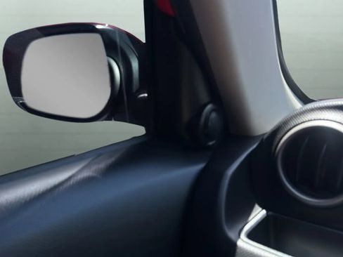 Used 2014 Scion xB FWD image 10