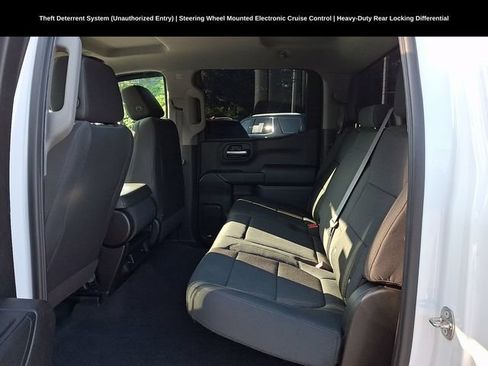 Used 2020 Chevrolet Silverado 1500 Custom Trail Boss w/ Custom Convenience Package AWD/4WD image 20