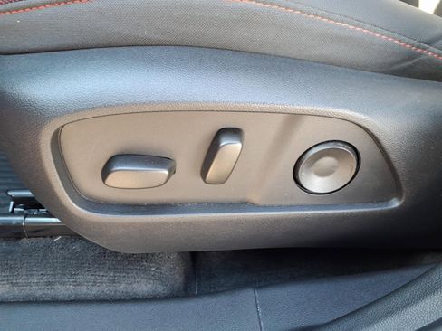 Certified 2025 Chevrolet Equinox RS image 20