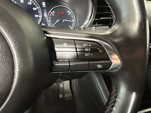 Used 2025 MAZDA MAZDA3 s Sport FWD image 19