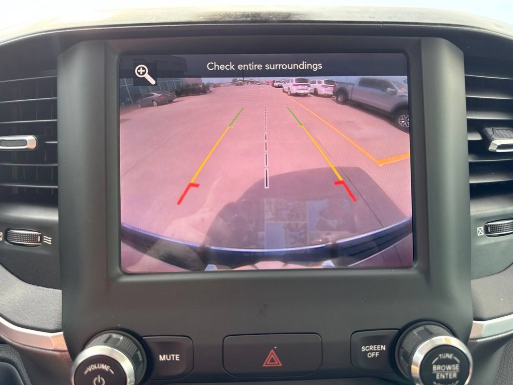 Used 2019 RAM 1500 Big Horn AWD/4WD image 6