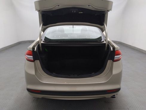 Used 2018 Ford Fusion S image 29