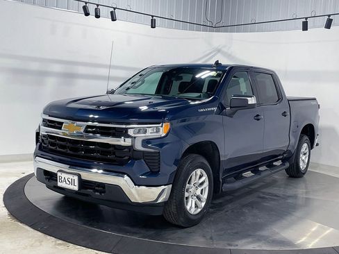 Used 2022 Chevrolet Silverado 1500 LT image 8