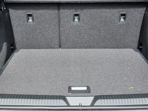 New 2025 Volkswagen ID.4 Pro image 29