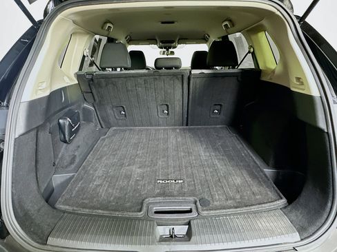 Used 2023 Nissan Rogue SV FWD image 26