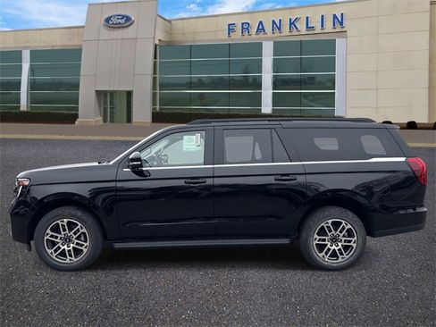 New 2025 Ford Expedition Max Active image 4