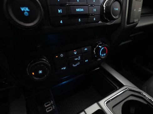 Used 2019 Ford F150 XLT w/ Equipment Group 301A Mid image 19