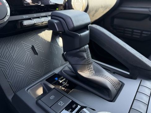 New 2026 Toyota Tacoma SR5 image 18