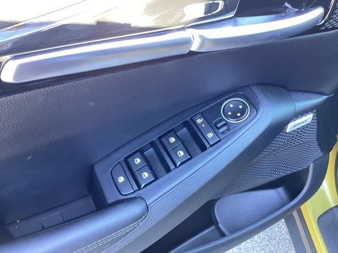 Certified 2024 Kia Seltos SX w/ SX Sunroof Package AWD/4WD image 15