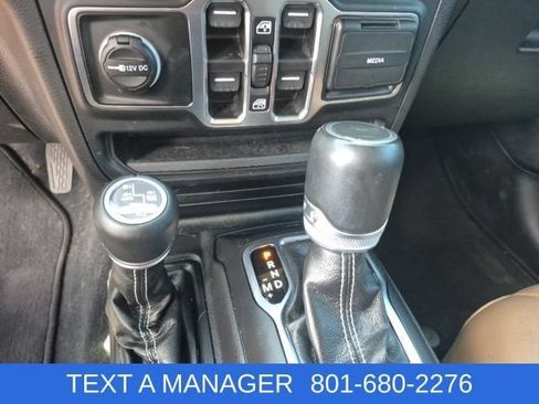 Used 2023 Jeep Wrangler Unlimited Sahara w/ Cold Weather Group AWD/4WD image 34