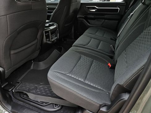 New 2026 RAM 1500 4x4 Crew Cab image 11