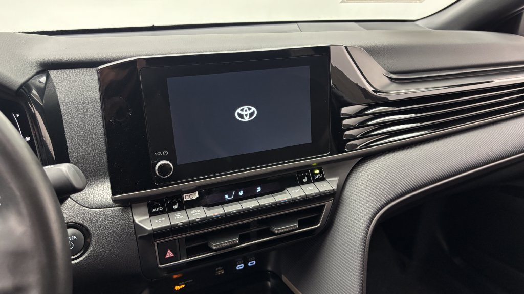 Certified 2025 Toyota Camry SE w/ Convenience Package FWD image 20