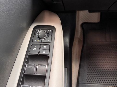 Used 2019 Lexus RX 350 AWD w/ Navigation Package image 25