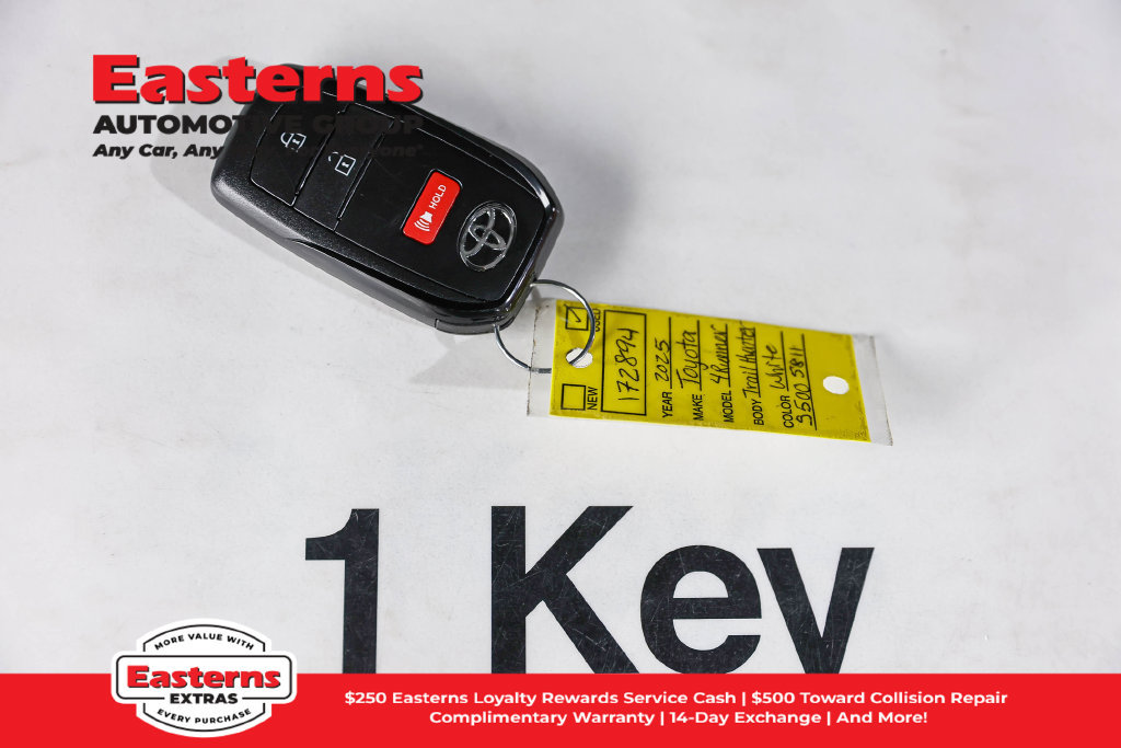 Used 2025 Toyota 4Runner Trailhunter AWD/4WD image 28