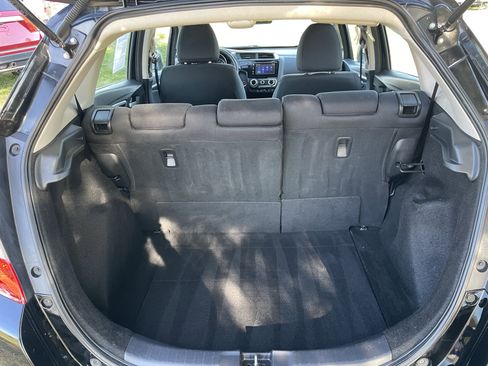 Used 2017 Honda Fit EX image 6