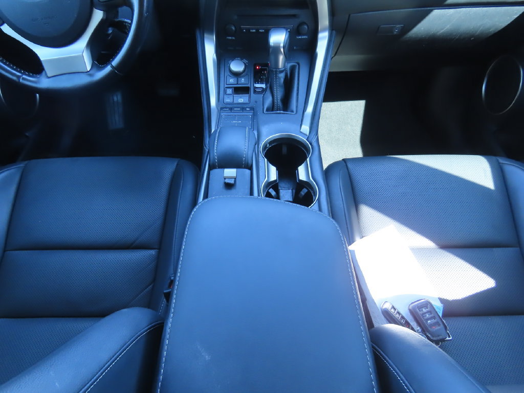 Used 2015 Lexus NX 300h AWD w/ Premium Package image 9