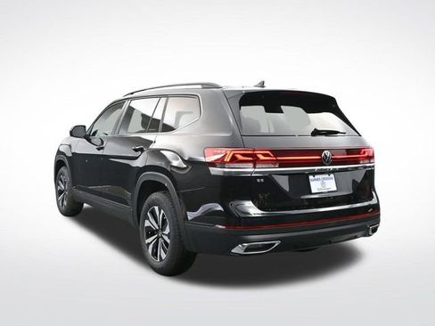 Used 2025 Volkswagen Atlas SE FWD image 5