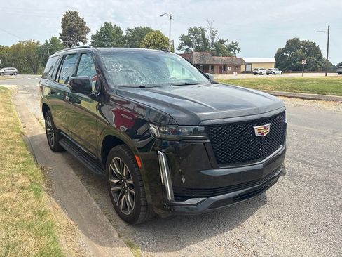 Used 2023 Cadillac Escalade Sport AWD/4WD image 10