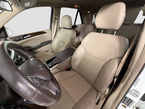 Used 2014 Mercedes-Benz ML 350 2WD image 19