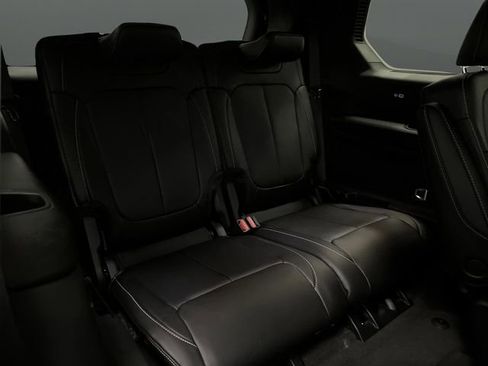 New 2025 Jeep Grand Cherokee L Limited w/ Black Appearance Package image 33