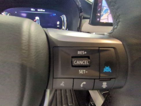 Used 2026 INFINITI QX60 Luxe w/ Cargo Package image 17