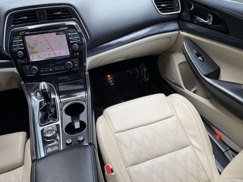Used 2023 Nissan Maxima Platinum w/ Sport Mat Group image 23