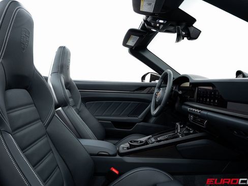 Used 2026 Porsche 911 Carrera 4 GTS image 44