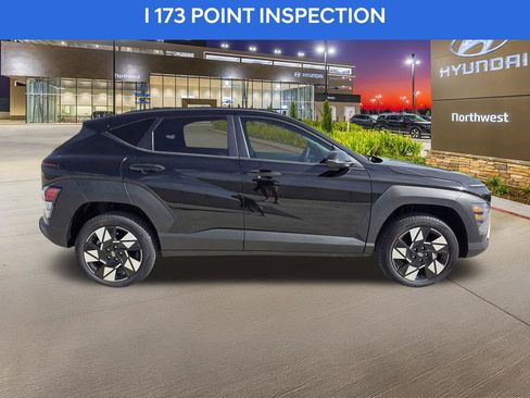 Certified 2025 Hyundai Kona SEL AWD/4WD image 10