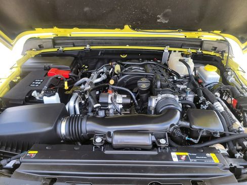 Used 2023 Jeep Wrangler Sport AWD/4WD image 8