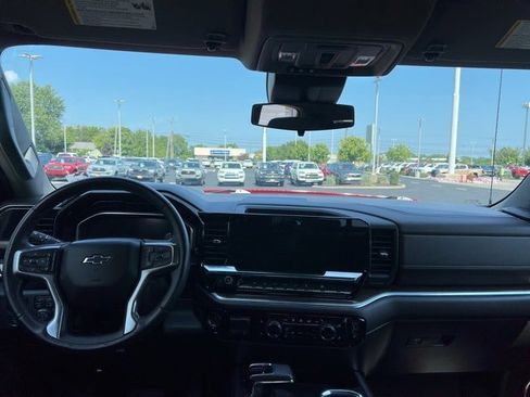 Used 2022 Chevrolet Silverado 1500 RST w/ Convenience Package II image 14