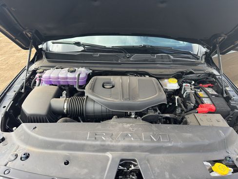 New 2026 RAM 1500 Express AWD/4WD image 38