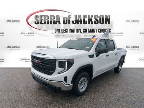 Used 2024 GMC Sierra 1500 Pro w/ Pro Value Package AWD/4WD image 5