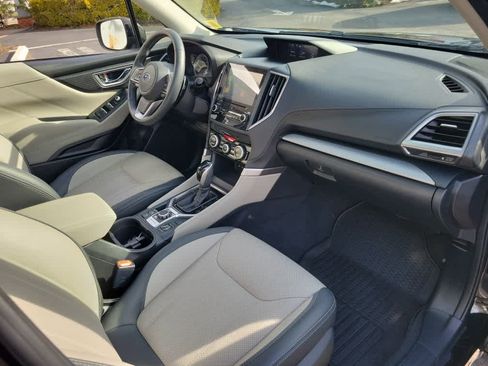Used 2021 Subaru Forester Limited w/ Popular Package #3 image 26