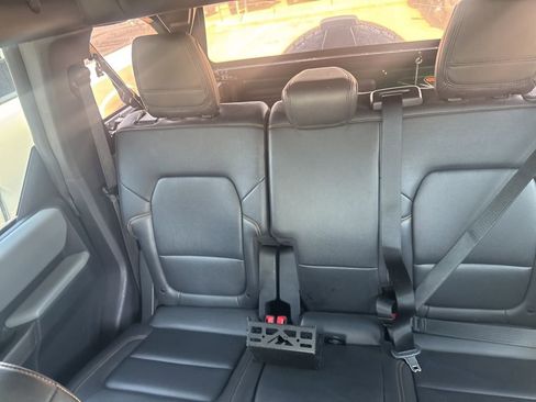 Used 2022 Ford Bronco Badlands image 18