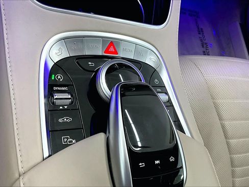 Used 2019 Mercedes-Benz S 560 Sedan image 32