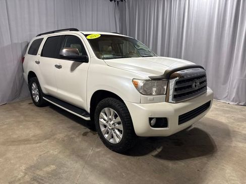 Used 2015 Toyota Sequoia Platinum AWD/4WD image 12