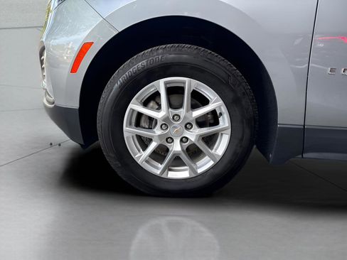 Used 2023 Chevrolet Equinox LT AWD/4WD image 5