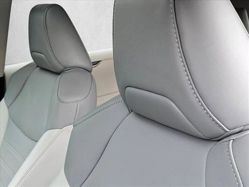 Used 2023 Toyota RAV4 XLE Premium FWD image 12