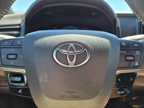 Certified 2025 Toyota Camry SE FWD image 25