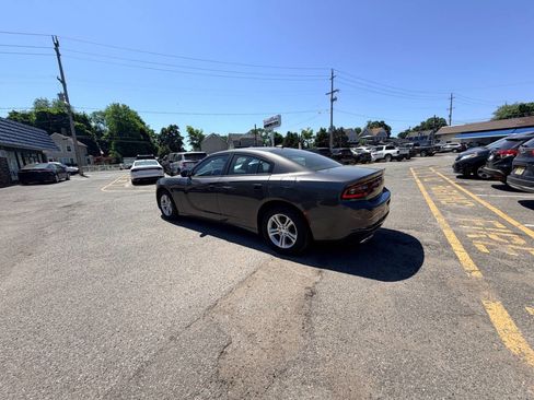 Used 2023 Dodge Charger SXT w/ Cold Weather Package RWD image 28